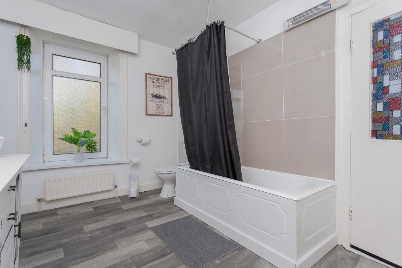 Villa Windsor House Londonderry Esterno foto