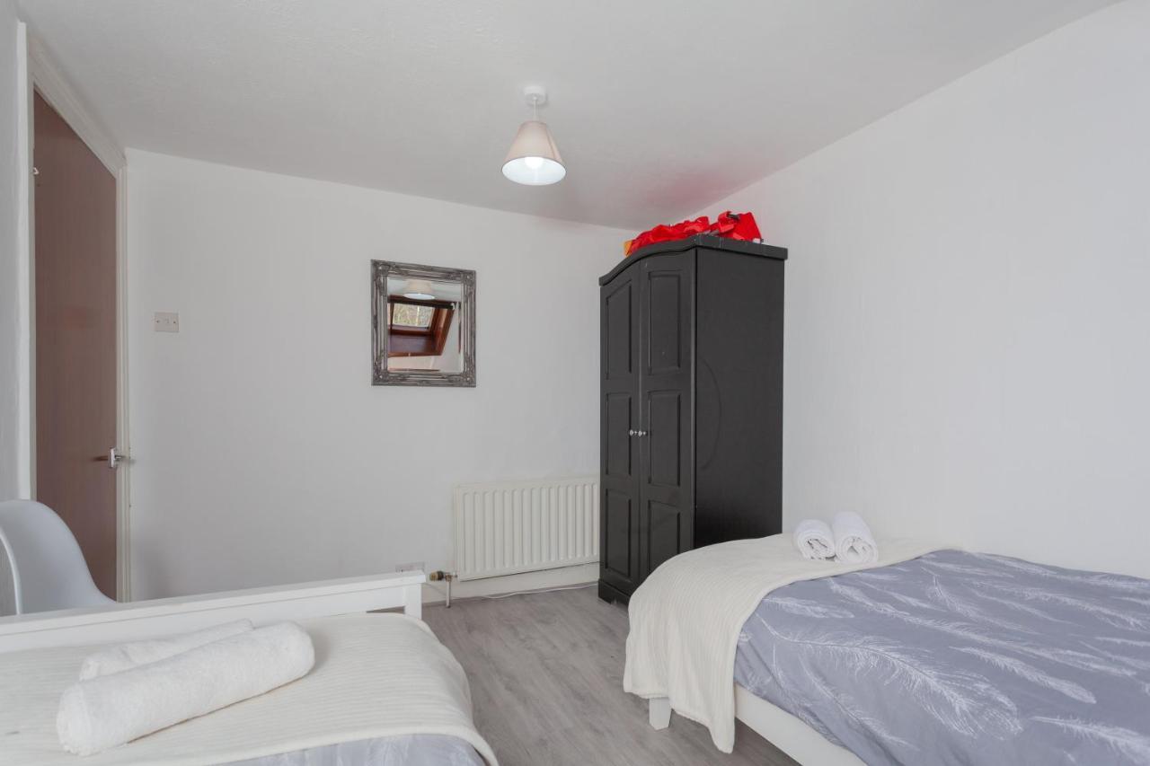 Villa Windsor House Londonderry Esterno foto